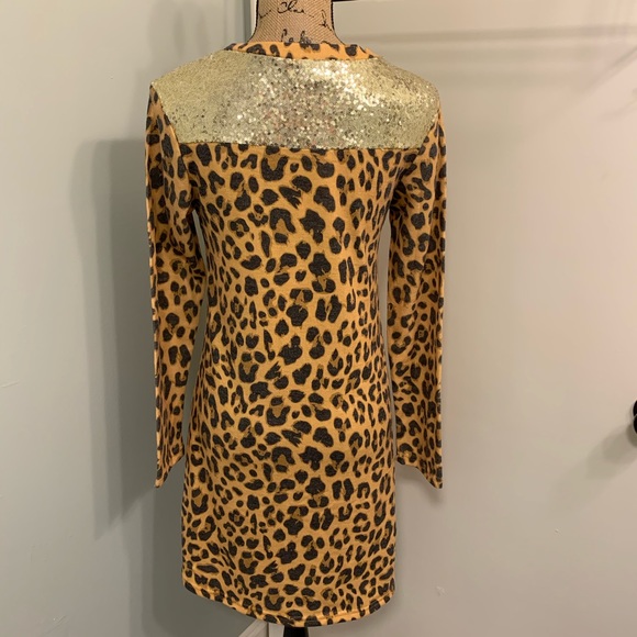 Simply Southern Sequin Shoulder Leo Print Dress - Picture 9 of 11